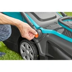 Gardena Akku-Rasenmäher Set PowerMax Li-40/37 Inkl. Akku Und Ladegerät -Gartengerätegeschäft 31 3050 4078500031097 pt04