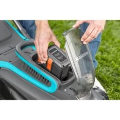 Gardena Akku-Rasenmäher Set PowerMax Li-40/37 Inkl. Akku Und Ladegerät -Gartengerätegeschäft 31 3050 4078500031097 pt09