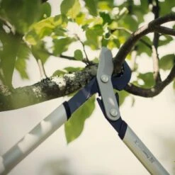 Fiskars Bypass-Getriebeastschere PowerGearX LX94-M 9 Fiskars Bypass-Getriebeastschere PowerGearX LX94-M -Gartengerätegeschäft 6088561 A03