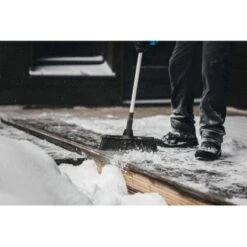 Fiskars Besen Light -Gartengerätegeschäft 6411501310392 4905 3