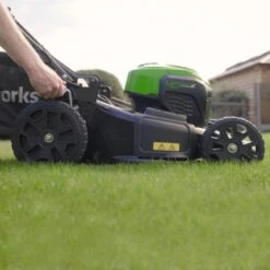 Greenworks Akku-Rasenmäher GD40LM46SP 40 V Solo -Gartengerätegeschäft 6952909031385 2508 A 05